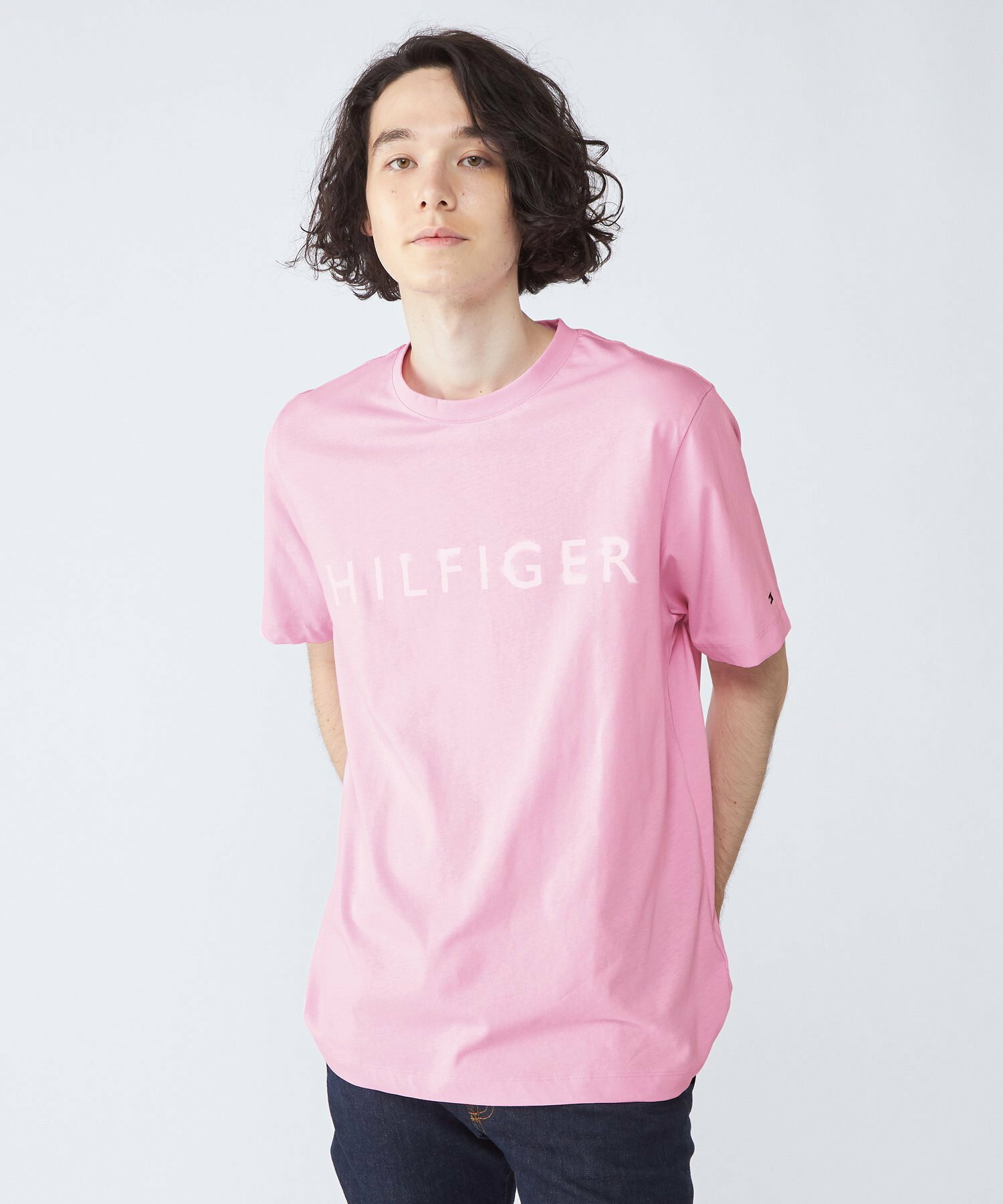 TOMMY HILFIGER(トミーヒルフィガー) 【オンライン限定】フェードロゴTシャツ